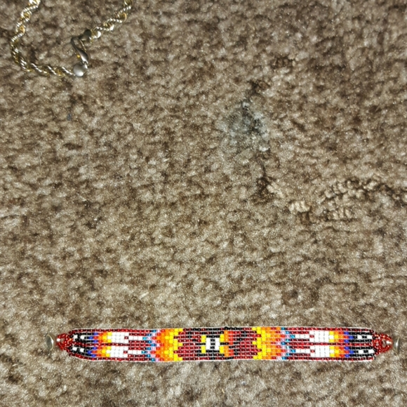 Assorted bracelets - Picture 2 of 3